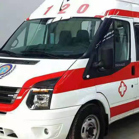 宝应非急救护送病人转院租赁救护车的优缺点对比